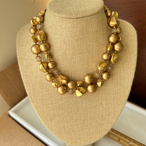 Vintage two strand Deville, gold tone beaded necklace  - Picture 2 of 7